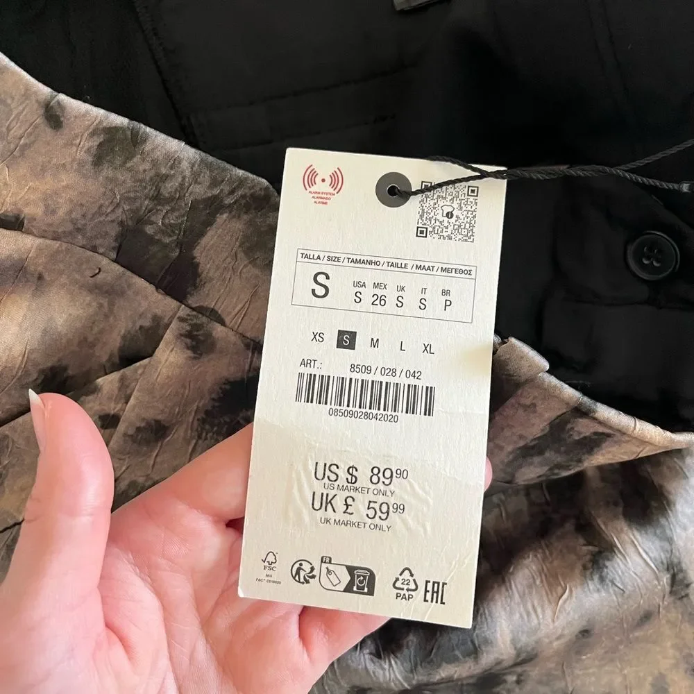 NWT Zara Wrinkle Look Printed Set- Small